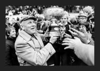 Stig Svensson Med Pokalen 1978 Östers IF No4-7