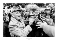 Stig Svensson Med Pokalen 1978 Östers IF No4-1