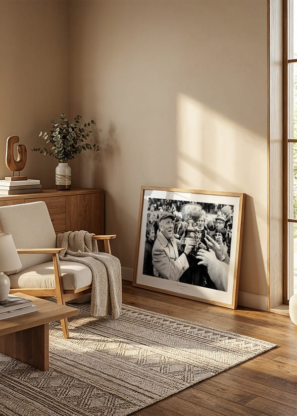 Poster Stig Svensson Med Pokalen 1978 Östers IF No4 crossfade