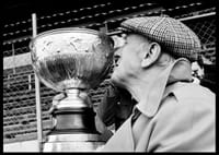 Stig Svensson Med Pokalen 1980 Östers IF-8