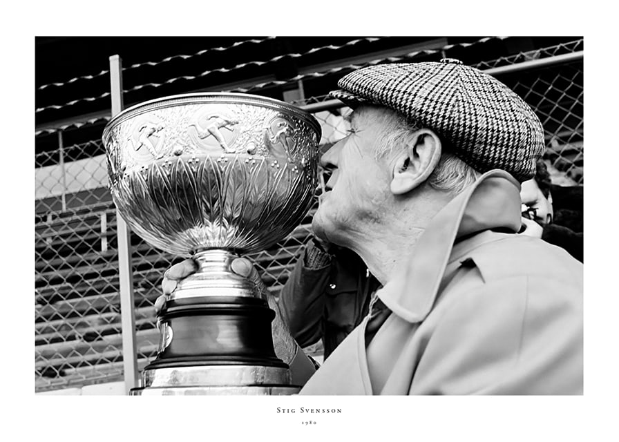 Stig Svensson Med Pokalen 1980 Östers IF-12