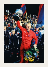 Håkan Arvidsson Med Pokalen 1980 Östers IF -5