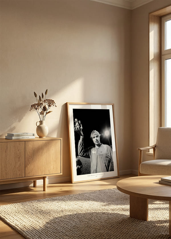 Poster Thomas Ravelli Guldbollen 1981 Östers IF  crossfade