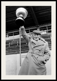  Stig Svensson Lyfter Pokalen 1980 Östers IF -4