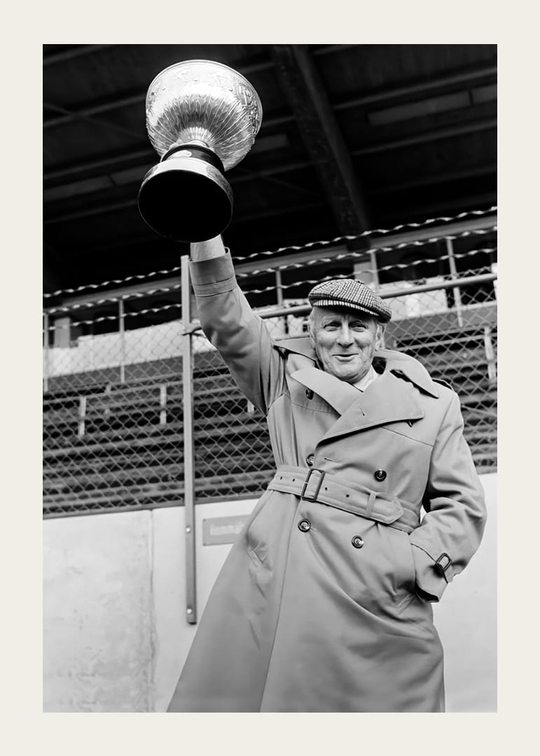  Stig Svensson Lyfter Pokalen 1980 Östers IF -12