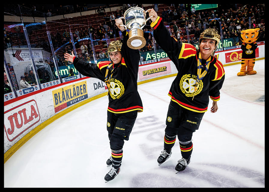 Sara Cajanova Och Mina Waxin Brynäs IF SM-Guld 2026-12
