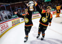 Sara Cajanova Och Mina Waxin Brynäs IF SM-Guld 2026-9