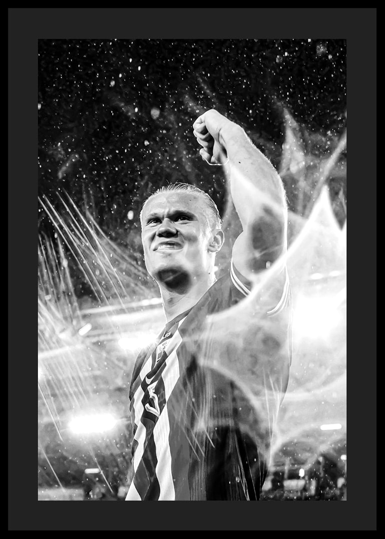Erling Braut Haaland Norge FIFA World Cup Qualifier 2025 B&W-12