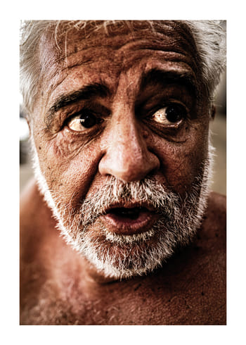Poster Stories In A Glance