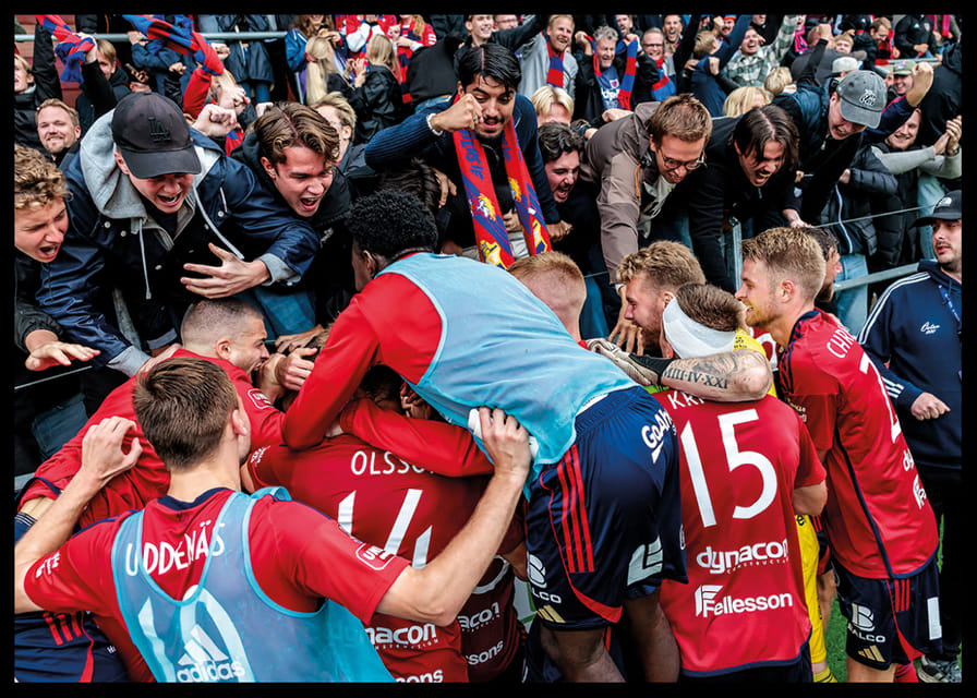 Målfirande Med Supportrar Östers IF 2025 No1-12