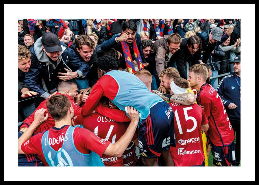 Målfirande Med Supportrar Östers IF 2025 No1-12