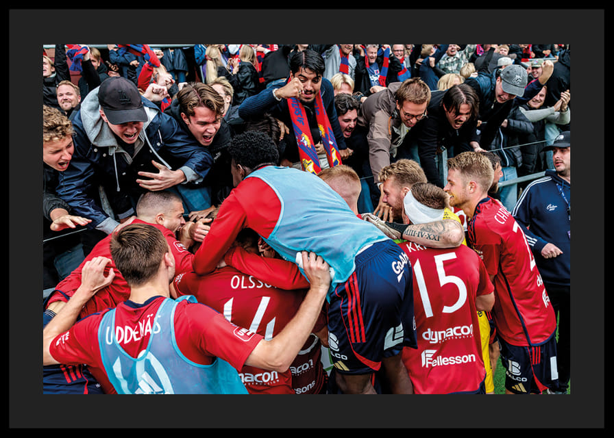 Målfirande Med Supportrar Östers IF 2025 No1-12