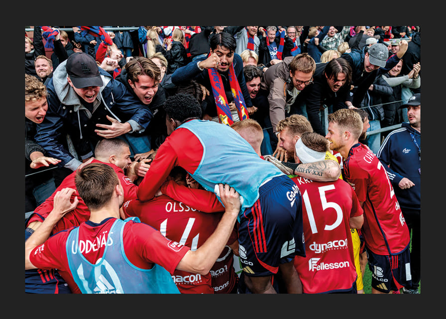 Målfirande Med Supportrar Östers IF 2025 No1-12