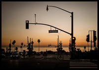 City pulse meets the calm of the sea-6