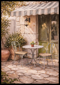 Napos kövek egy francia kávézó erkélyén.-6