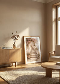 Egy kőlépcső vezet fel a virágos növények között a fény felé.-8