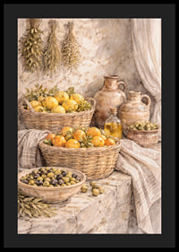 Natură statică atemporală cu fructe și ierburi într-un decor rustic.-4