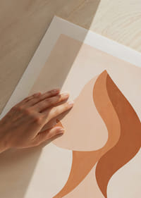 Elegant and harmonious silhouette in soft earth tones.-9