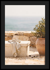 A relaxed Mediterranean feel by the sea.-4