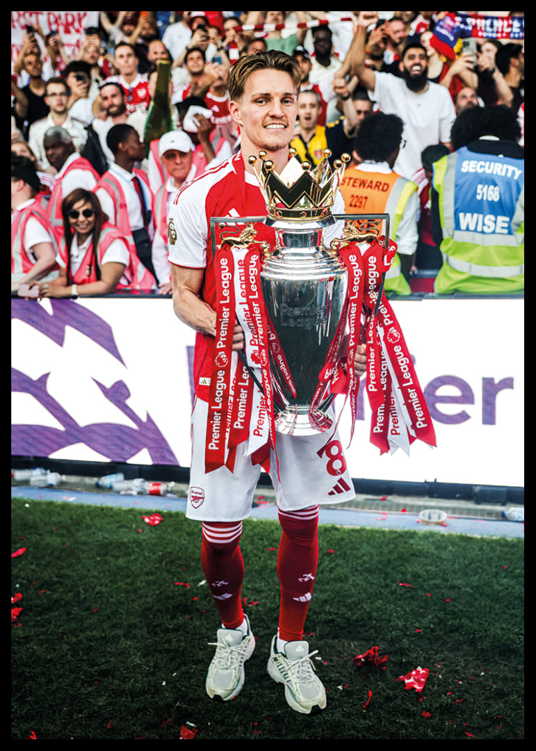 Arsenal Premier League Champions 2025-26 Martin Ødegaard No1-12