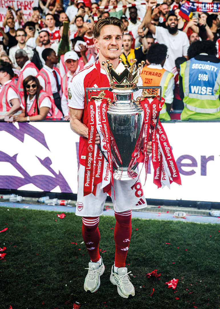 Arsenal Premier League Champions 2025-26 Martin Ødegaard No1-12