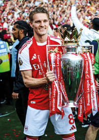 Arsenal Premier League Champions 2025-26 Martin Ødegaard No2-9