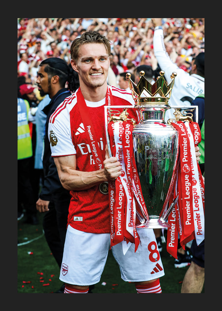 Arsenal Premier League Champions 2025-26 Martin Ødegaard No2-12