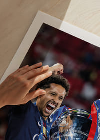 Marquinhos UEFA Bajnokok Ligája 2026 győztesei Paris Saint-Germain PSG 1. helyezett-11