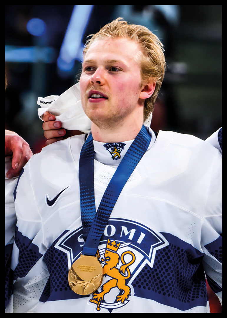 Konsta Helenius Jääkiekon MM-Kultaa 2026 Suomi-12