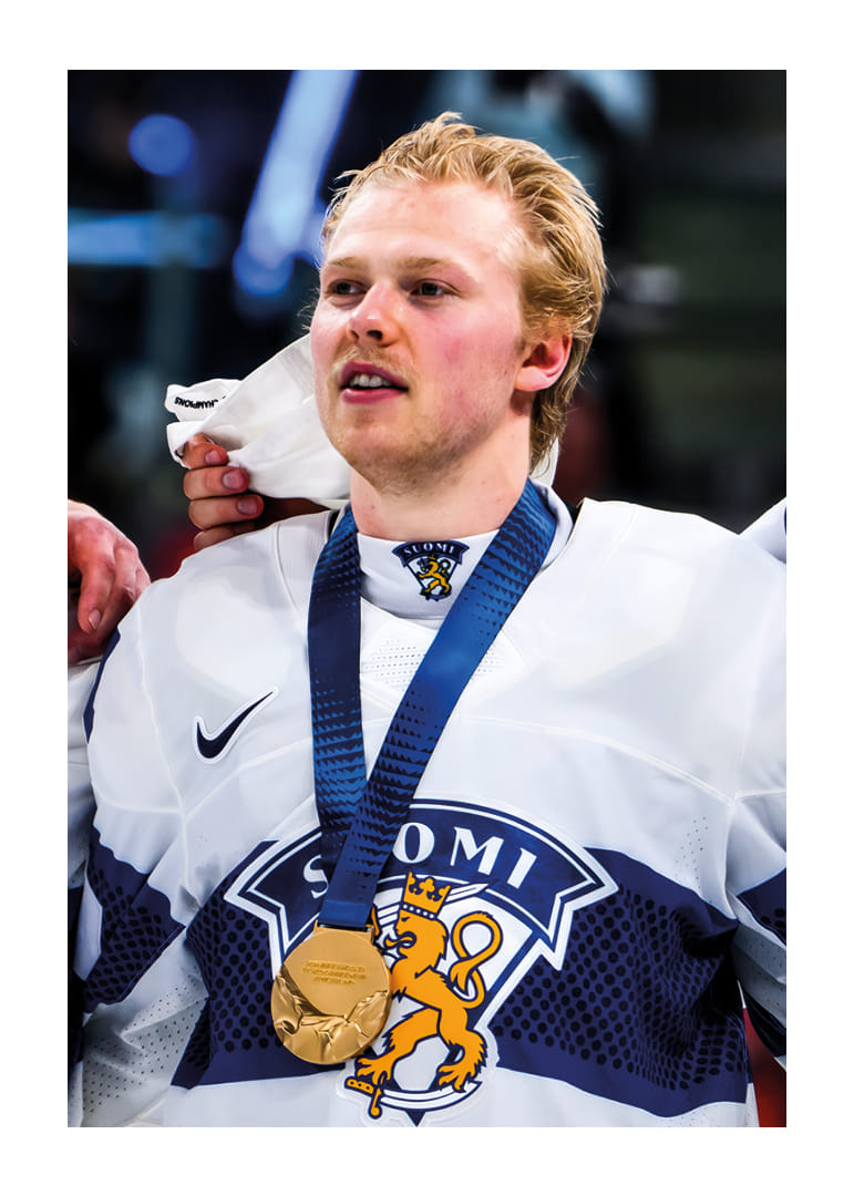 Konsta Helenius Jääkiekon MM-Kultaa 2026 Suomi-12