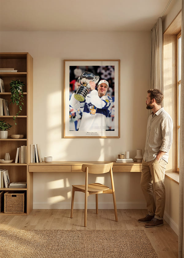 Juliste Mikael Granlund Jääkiekon MM-Kultaa 2026 Suomi crossfade