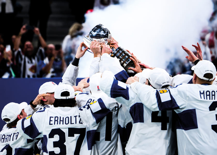 Jääkiekon MM-Kultaa 2026 Suomi No3-12