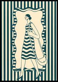Una mujer con un vestido de rayas camina a través de un elegante estampado.-0