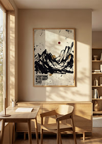 Montagnes abstraites dessinées à l'encre noire intense sur fond beige.-2