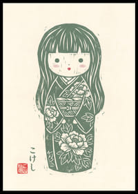 Delicate kokeshi that exudes peace and beauty.-6