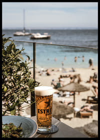 A beach view that combines tranquility and enjoyment.-6