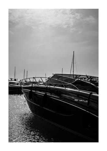 Poster Black Yacht Elegance