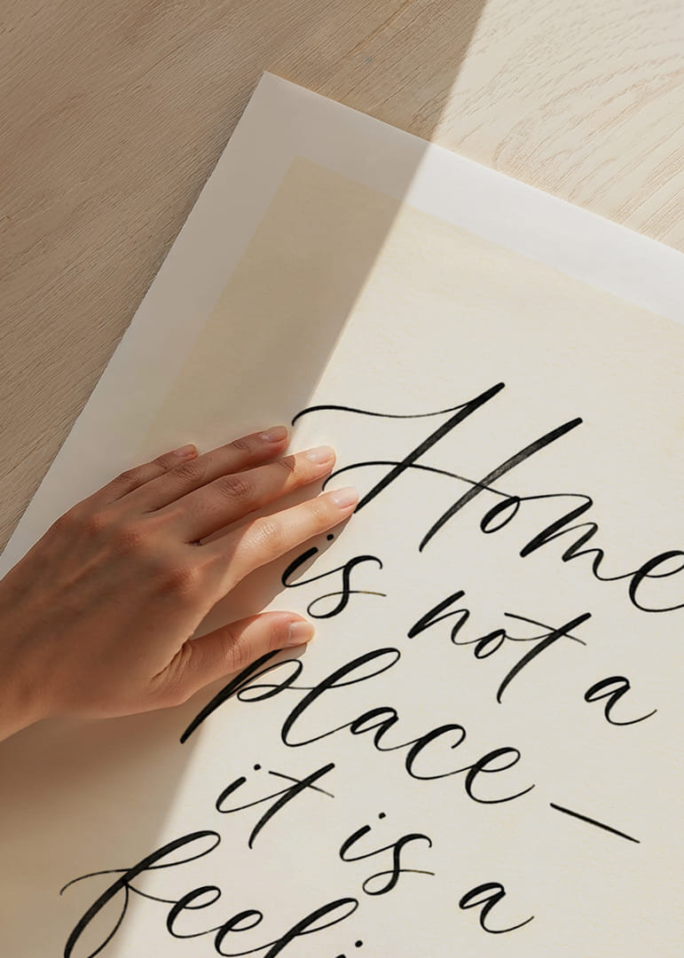 Pocíťte teplo domova vyjadrené elegantnou typografiou.-12
