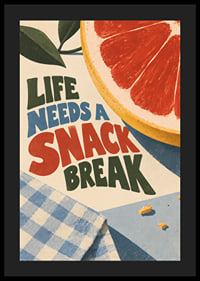Plakat inspirowany stylem retro z grejpfrutem, pudełkiem piknikowym i zabawnym przekazem dotyczącym przekąsek.-4