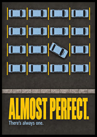 Zabawny plakat parkingowy z krzywym samochodem łamiącym idealny wzór.-6