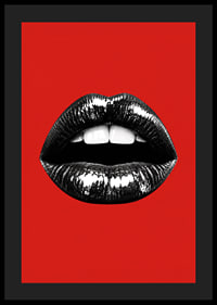 Glossy black lips against a red base create a bold and glamorous feel.-4