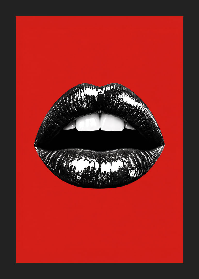 Glossy black lips against a red base create a bold and glamorous feel.-12