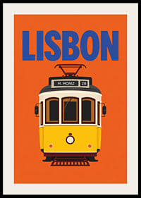 Farbenfrohes Plakat mit der klassischen gelben Straßenbahn Lissabons vor orangefarbenem Hintergrund.-2