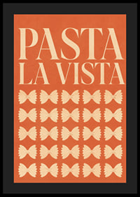 Typografisches Pasta-Poster in warmem Terrakotta mit verspielten Farfalle-Formen.-4