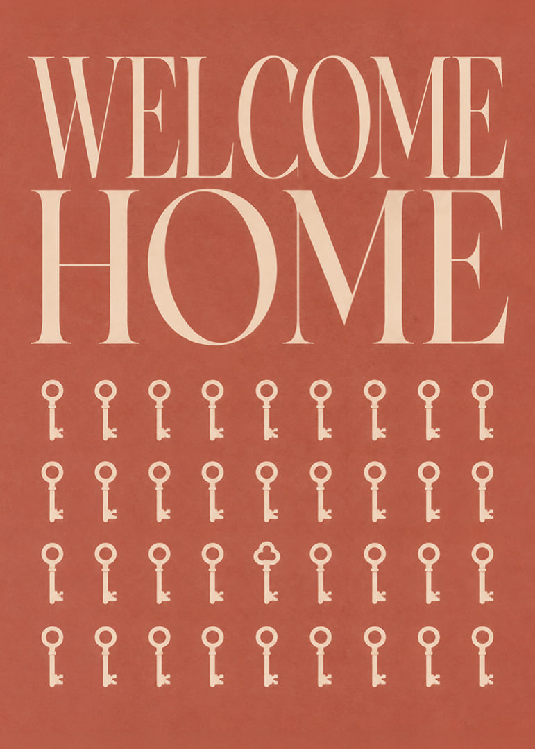 Een warme, terracotta-kleurige typografische poster met sleutels en een uitnodigende uitstraling.-12