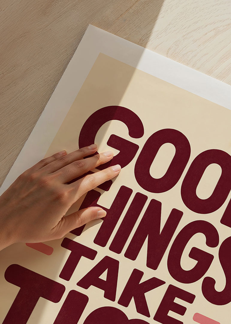 Typografische poster met een warme boodschap over geduld, ontwikkeling en vertrouwen.-12