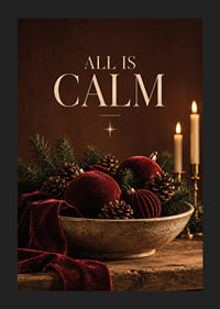 Póster navideño con ambiente, con terciopelo, ramas de abeto y velas en tonos cálidos.-5
