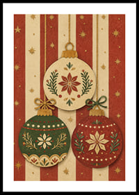 Tres adornos navideños decorativos en rojo, verde y dorado crean un ambiente navideño cálido y nostálgico.-0