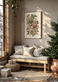 Adornos navideños florales entre abetos y acebos en tonos suaves y nostálgicos.-8