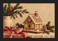 Una acogedora casa de jengibre con ramas de abeto, bayas rojas y velas en un ambiente navideño.-5